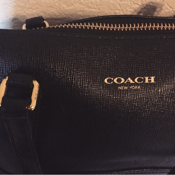 Coach crossbody - Picture 4 of 7